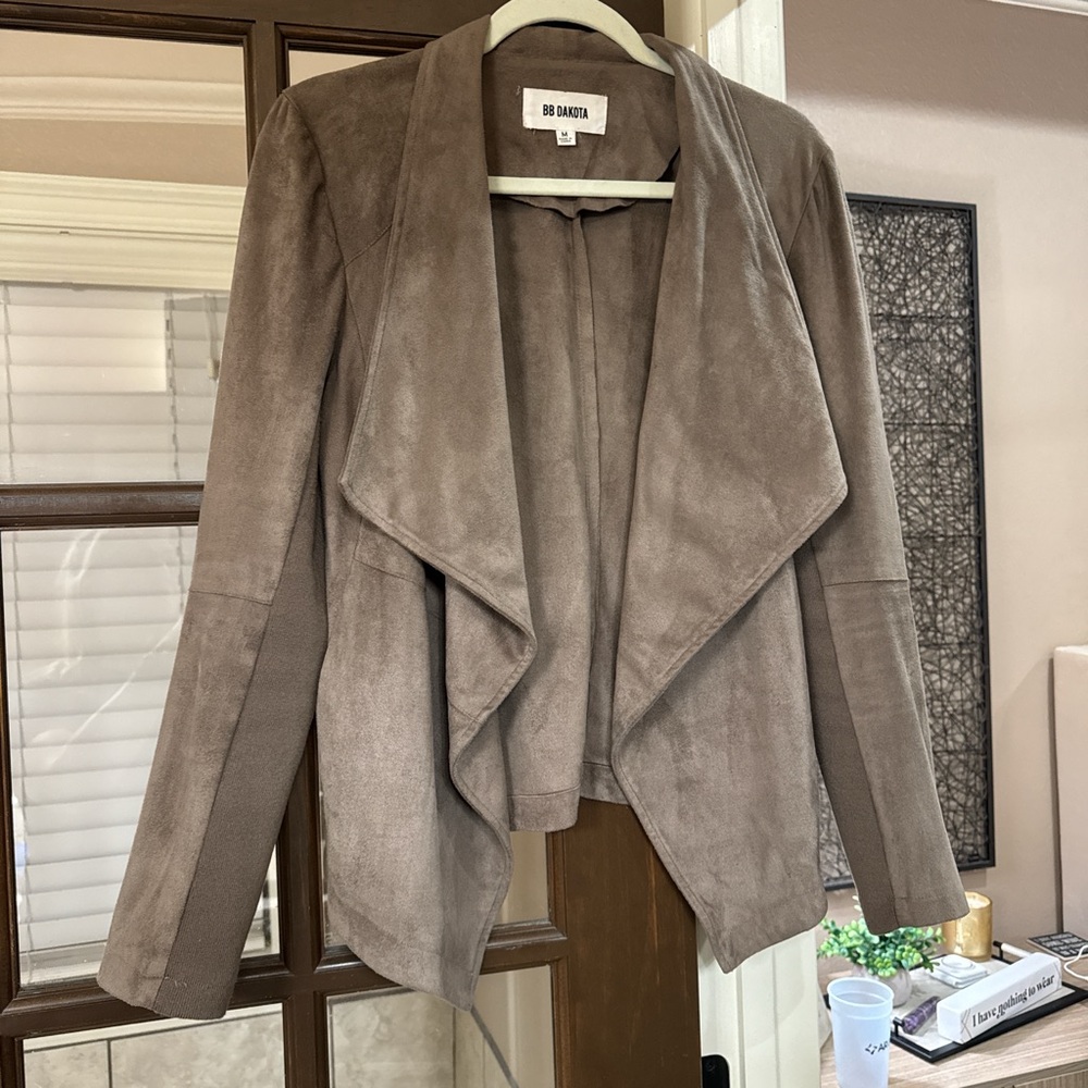 BB Dakota Women's Tan faux Suede Jacket